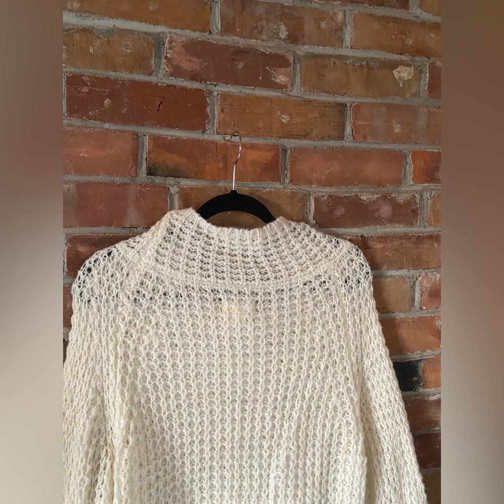 ANTHROPOLOGIE MAEVE Dionne bell sleeve sweater ivory size small - Picture 11 of 11